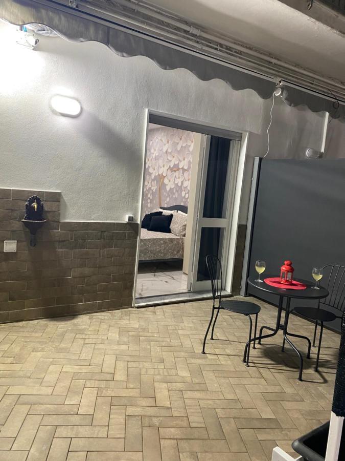 Hotel Terrazza Annunziata à Naples Extérieur photo