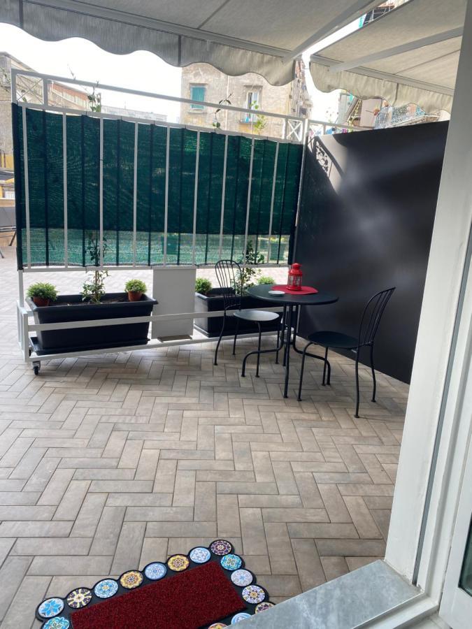 Hotel Terrazza Annunziata à Naples Extérieur photo