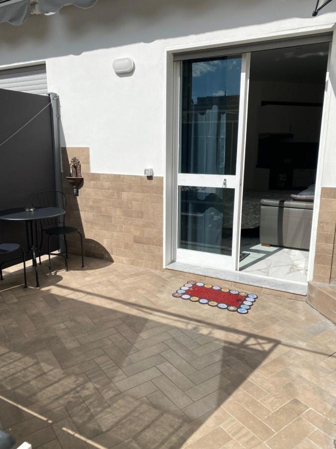 Hotel Terrazza Annunziata à Naples Extérieur photo