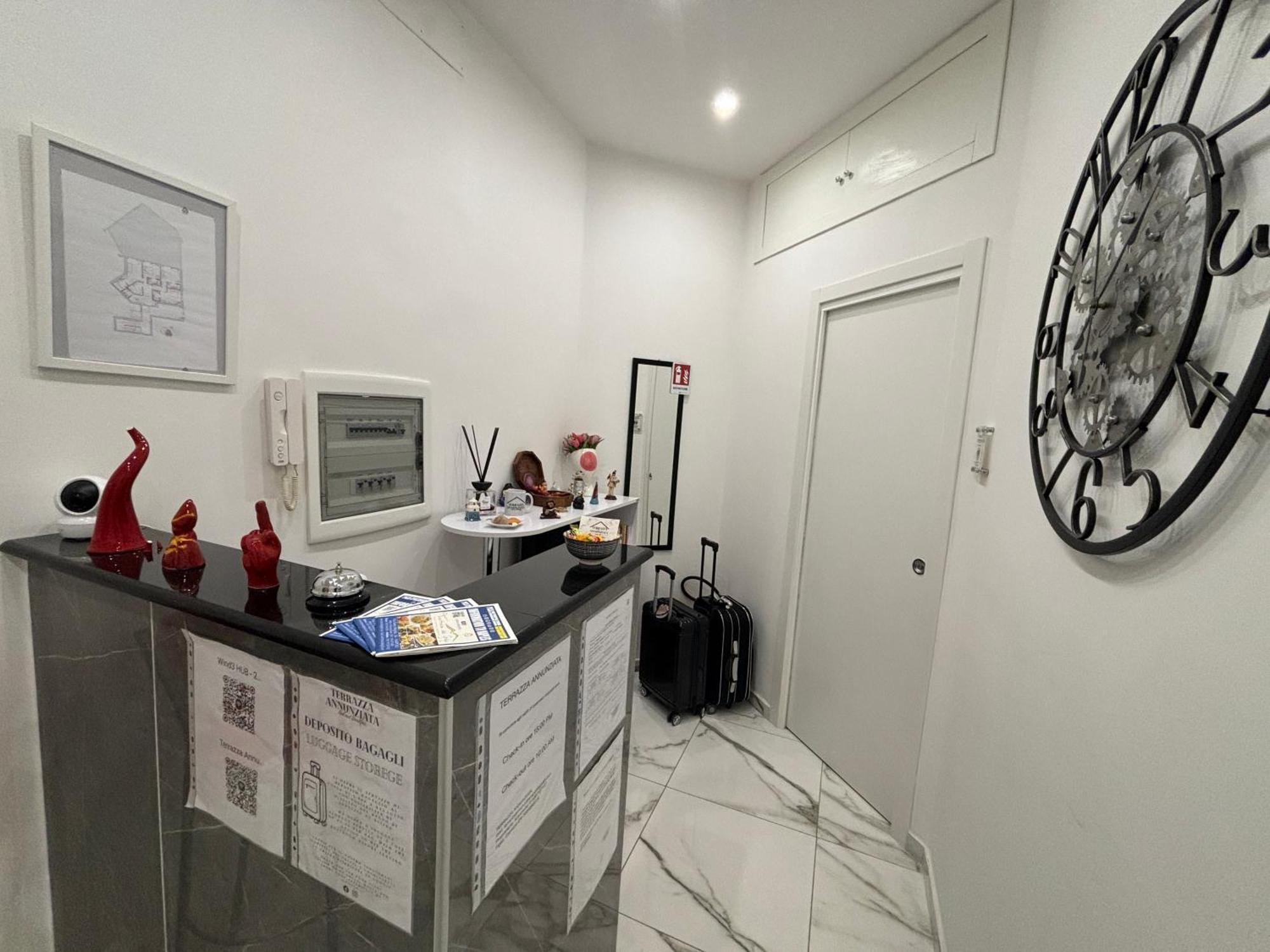 Hotel Terrazza Annunziata à Naples Extérieur photo