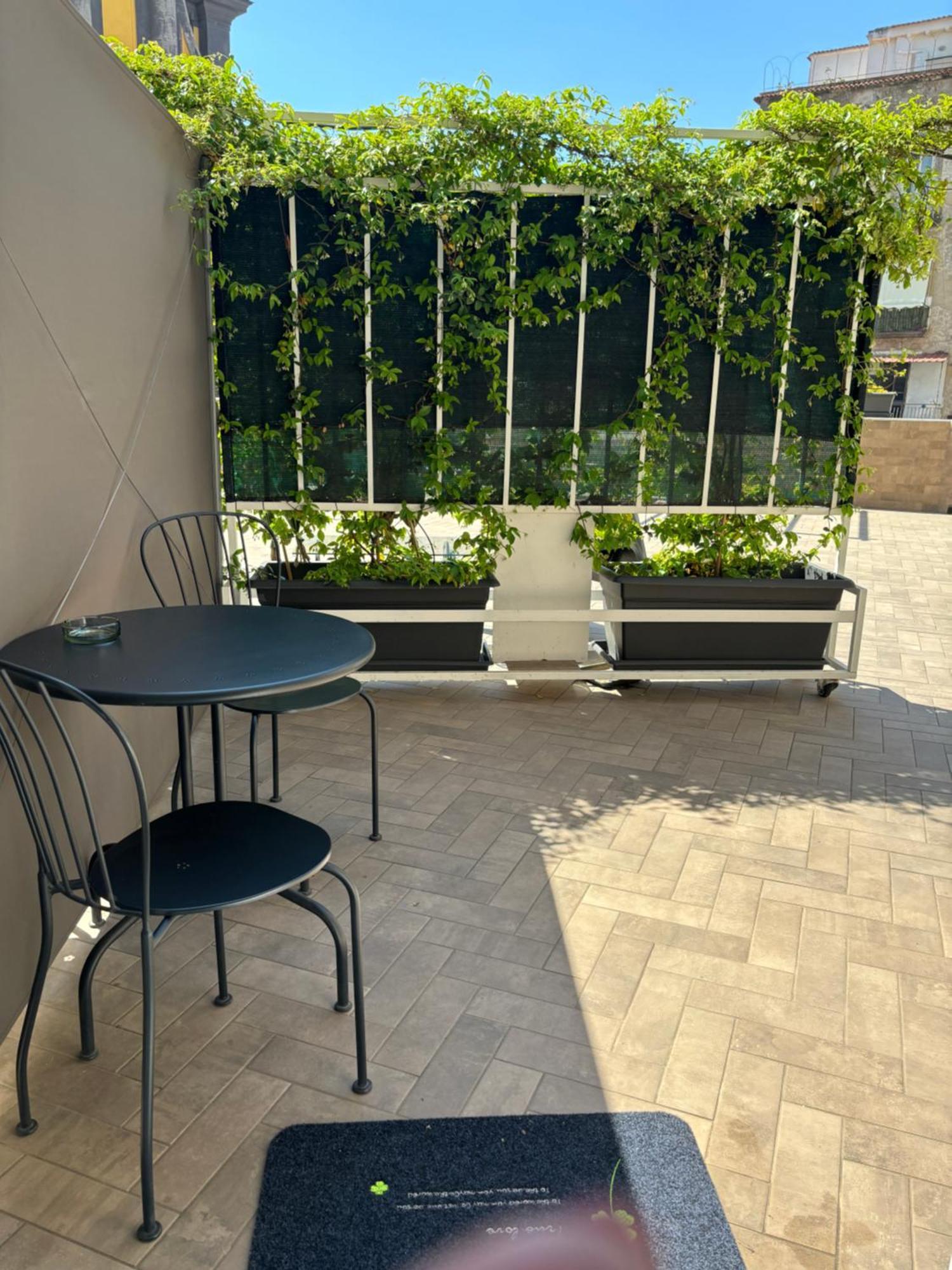 Hotel Terrazza Annunziata à Naples Extérieur photo