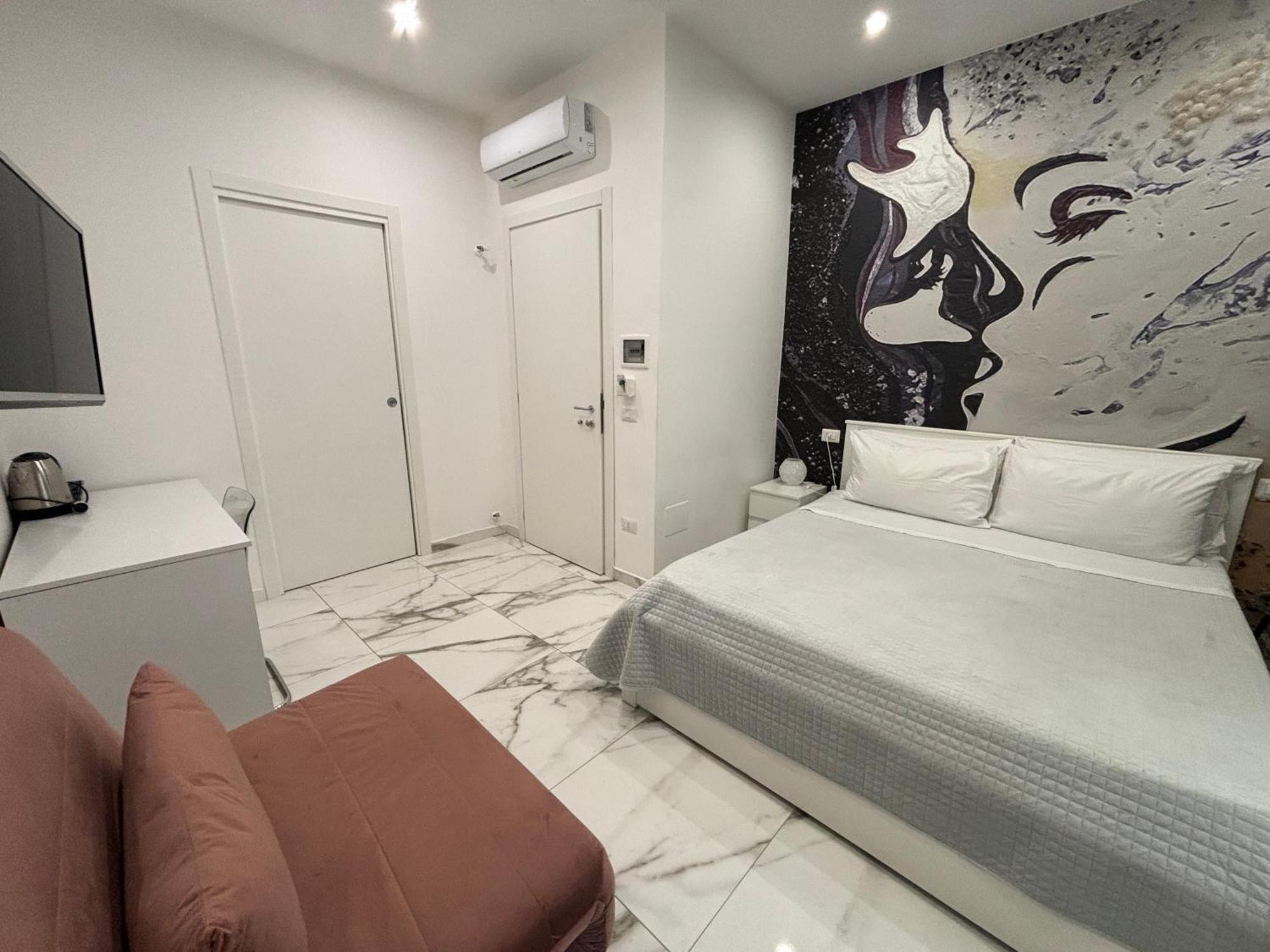 Hotel Terrazza Annunziata à Naples Extérieur photo